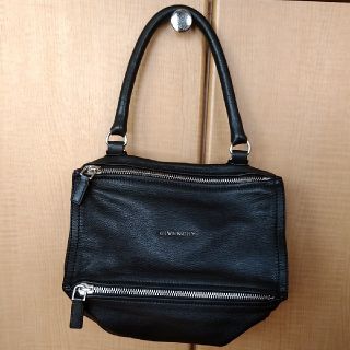 ジバンシィ(GIVENCHY)のGIVENCHY　☆美品☆　パンドラ　スモール　ブラック(ショルダーバッグ)