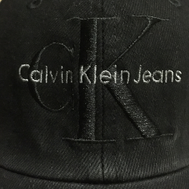 Calvin Klein(カルバンクライン)のカルバンクラインジーンズ キャップ レディースの帽子(キャップ)の商品写真