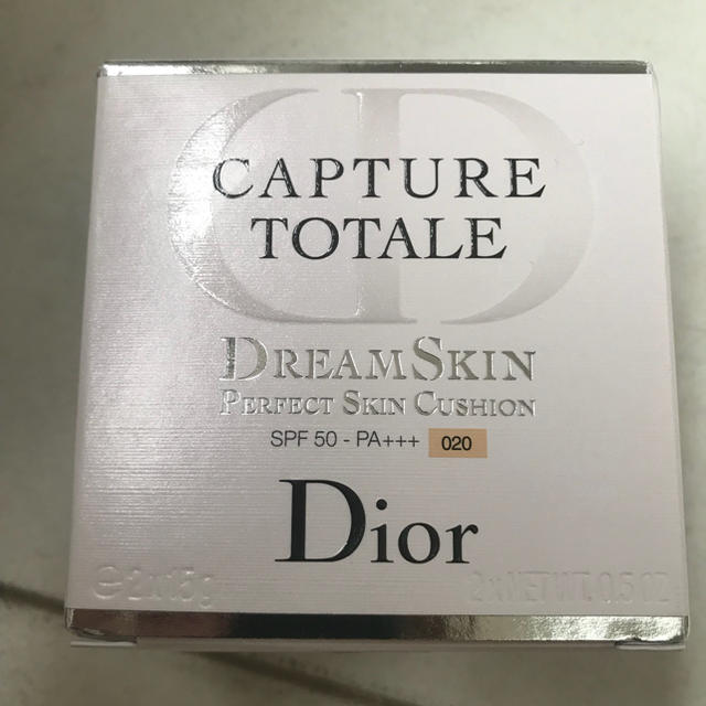 Dior(ディオール)の カプチュール トータル ドリームスキン クッション  020    新品 コスメ/美容のベースメイク/化粧品(ファンデーション)の商品写真