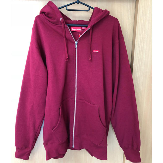 Supreme(シュプリーム)のsupreme small boxlogo Hooded Sweatshirt メンズのトップス(パーカー)の商品写真