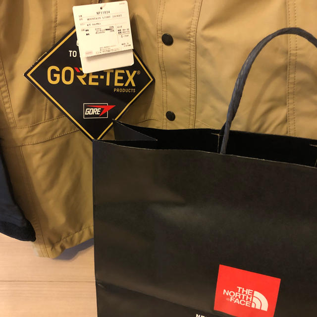 THE NORTH FACE(ザノースフェイス)の専用 ［Sサイズ］ケルプタン ノースフェイス マウンテンライトNP11834 メンズのジャケット/アウター(マウンテンパーカー)の商品写真