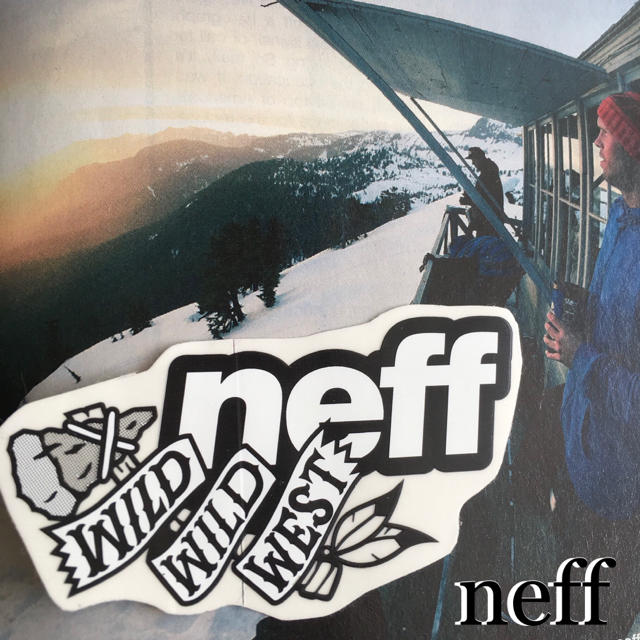 Neff(ネフ)のNEFFネフUS限定非売品キャラロゴスクエアステッカー スポーツ/アウトドアのスノーボード(アクセサリー)の商品写真