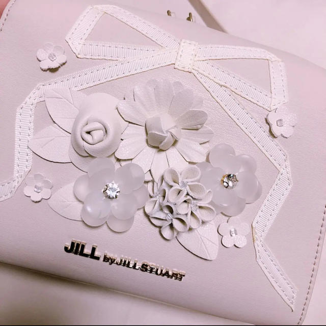 JILL by JILLSTUART(ジルバイジルスチュアート)のJILL BY JILLSTUART バッグ レディースのバッグ(ショルダーバッグ)の商品写真