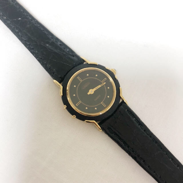 used  ＊  black×gold watch