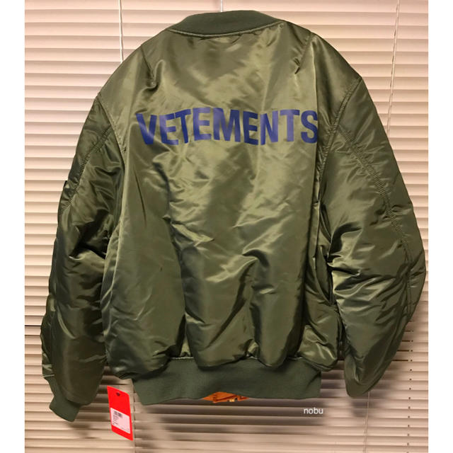 新品 XS【 VETEMENTS 】 Bomber Jacket MA-1 新品 XS【 VETEMENTS 】 Bomber Jacket MA-1