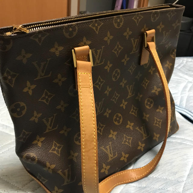 のクセがあ↥ LOUIS VUITTON - ヴィトン バックの通販 by ( ^ω^ )｜ルイヴィトンならラクマ れてない