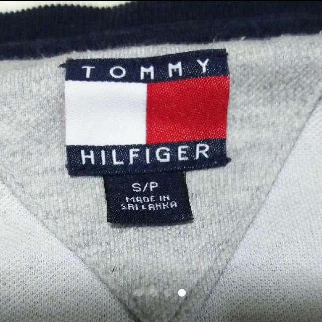 TOMMY HILFIGER(トミーヒルフィガー)のトミーヒルフィガー ジップパーカー S/P キッズ/ベビー/マタニティのキッズ服男の子用(90cm~)(ジャケット/上着)の商品写真