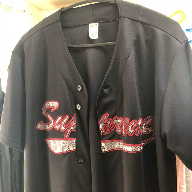 L！ Snake Script Logo Baseball Jersey