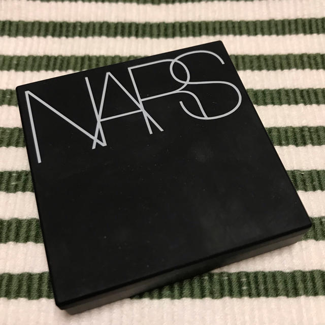 NARS(ナーズ)のNARS デュアルインテンシティーブラッシュ コスメ/美容のベースメイク/化粧品(チーク)の商品写真