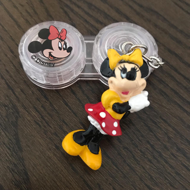 Disney(ディズニー)の新品未使用【ディズニー☆ミニー】コンタクトケース★旅行や携帯用にかわいい♪ インテリア/住まい/日用品の日用品/生活雑貨/旅行(日用品/生活雑貨)の商品写真