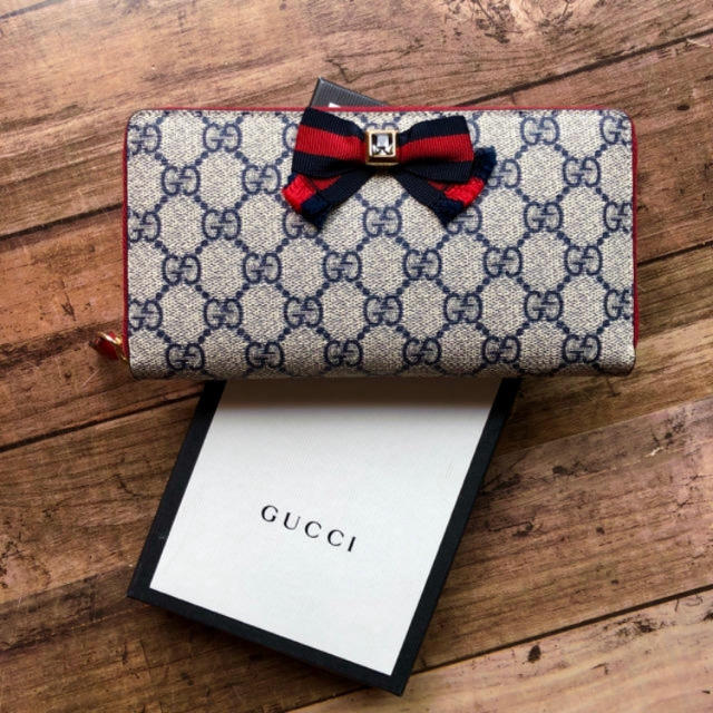 Gucci - あいぽん