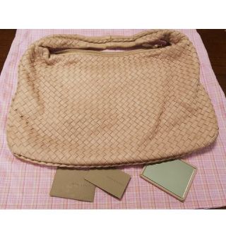 ボッテガヴェネタ(Bottega Veneta)のBOTTEGA VENETA⭐️イントレチャート ワンショルダー(ショルダーバッグ)