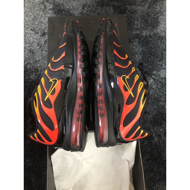 NIKE(ナイキ)のNIKE Air Max 97 plus black shock orange メンズの靴/シューズ(スニーカー)の商品写真