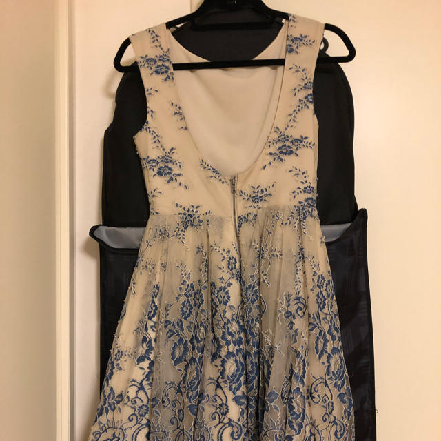 Alice+Olivia(アリスアンドオリビア)のmipopo様専用 alice＋Olivia 美品レースワンピース size0 レディースのフォーマル/ドレス(ミディアムドレス)の商品写真