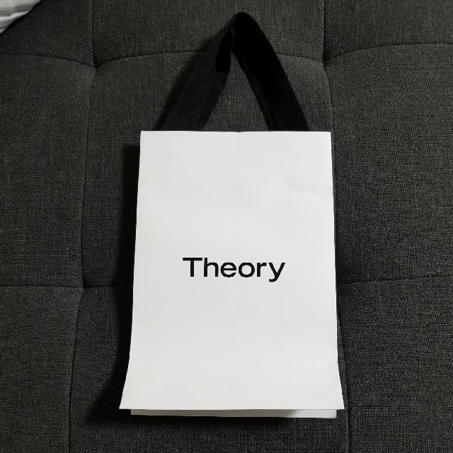 theory(セオリー)のtheory　ショッパー　ショップバック　紙袋 レディースのバッグ(ショップ袋)の商品写真