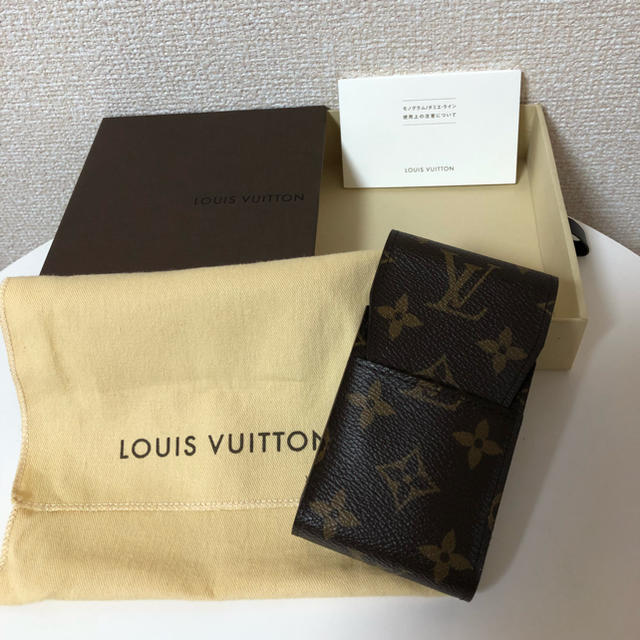 LOUIS VUITTON モノグラム タバコケース-