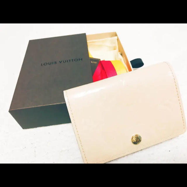 LOUIS VUITTON カードケース