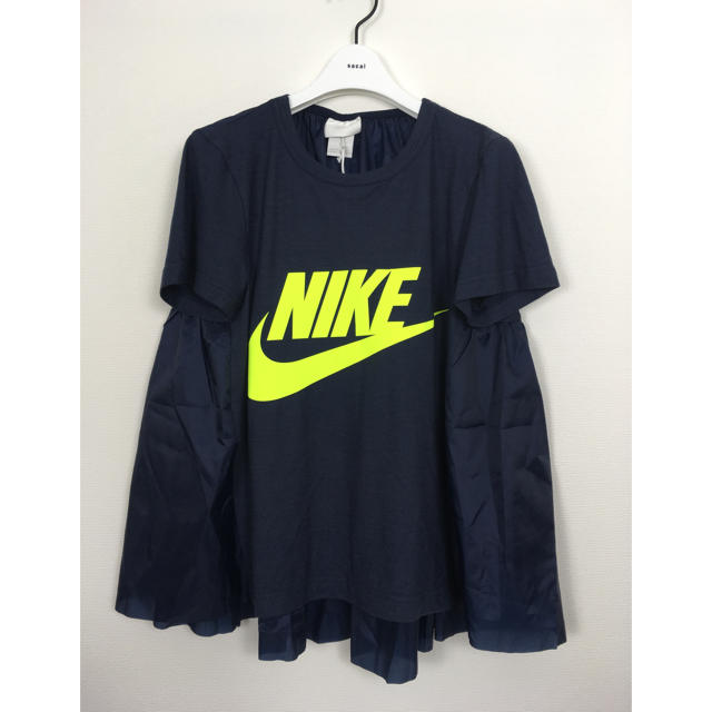 sacai × NIKE サカイ ナイキ バックフリル Tシャツサイズ