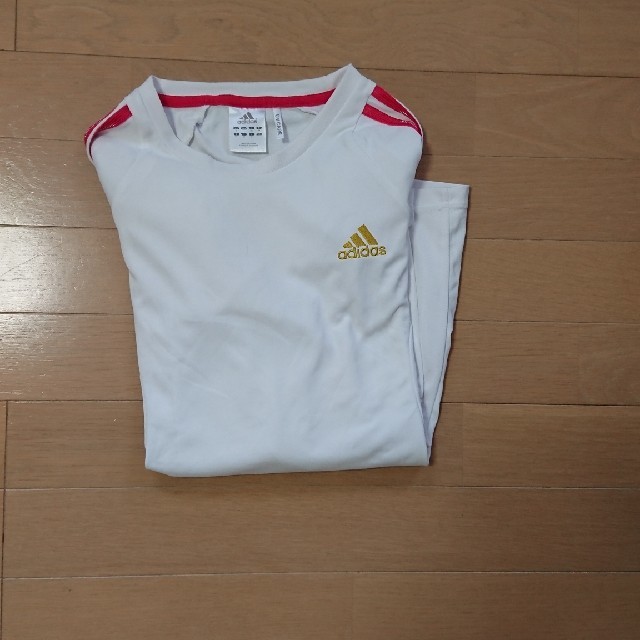 adidas(アディダス)の新品 未使用 adidas アディダス Tシャツ ロンT L レディースのトップス(Tシャツ(長袖/七分))の商品写真