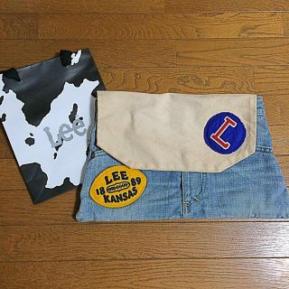 リー(Lee)の新品同様 ショッパー付き クラッチバッグ(クラッチバッグ)