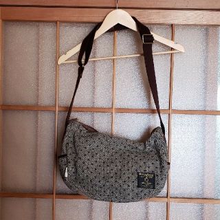 ハリスツイード(Harris Tweed)のハリスツイード　ショルダーバック(ショルダーバッグ)