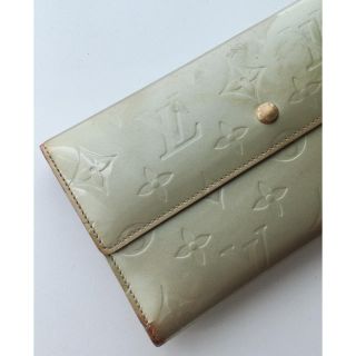 ルイヴィトン(LOUIS VUITTON)のルイヴィトンヴェルニ ポルトフォイユ・サラ 長財布(長財布)