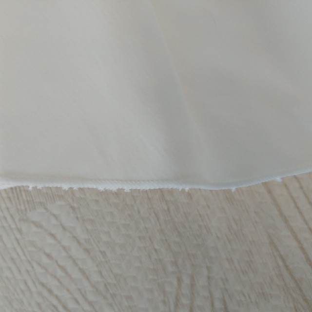 FOXEY(フォクシー)のMaDre　マドーレ　サーキュラースカート　白 レディースのスカート(ひざ丈スカート)の商品写真