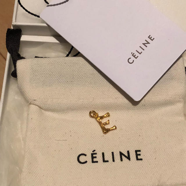 celine(セリーヌ)のアナ様専用   Celine イニシャルチャーム スモール レディースのアクセサリー(チャーム)の商品写真