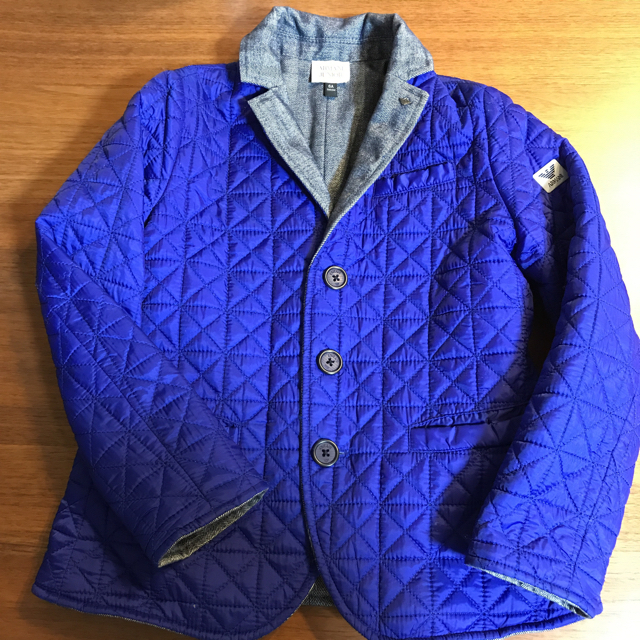 ARMANI JUNIOR(アルマーニ ジュニア)のARMANI Jr リバーシブルキルトジャケット キッズ/ベビー/マタニティのキッズ服男の子用(90cm~)(ジャケット/上着)の商品写真