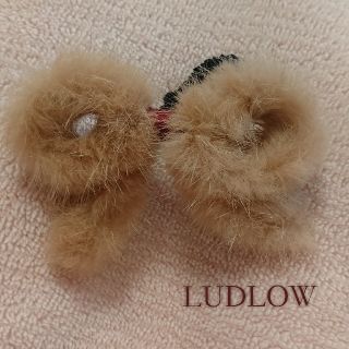 ラドロー(LUDLOW)のラドローLUDLOW ミンクファーリボンブラウス(ヘアゴム/シュシュ)