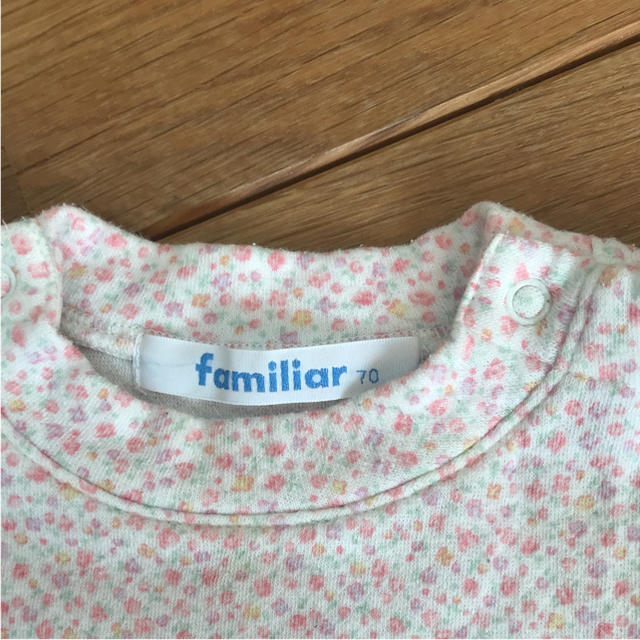 familiar(ファミリア)のファミリア 長袖 カットソー Tシャツ  70 キッズ/ベビー/マタニティのベビー服(~85cm)(Ｔシャツ)の商品写真