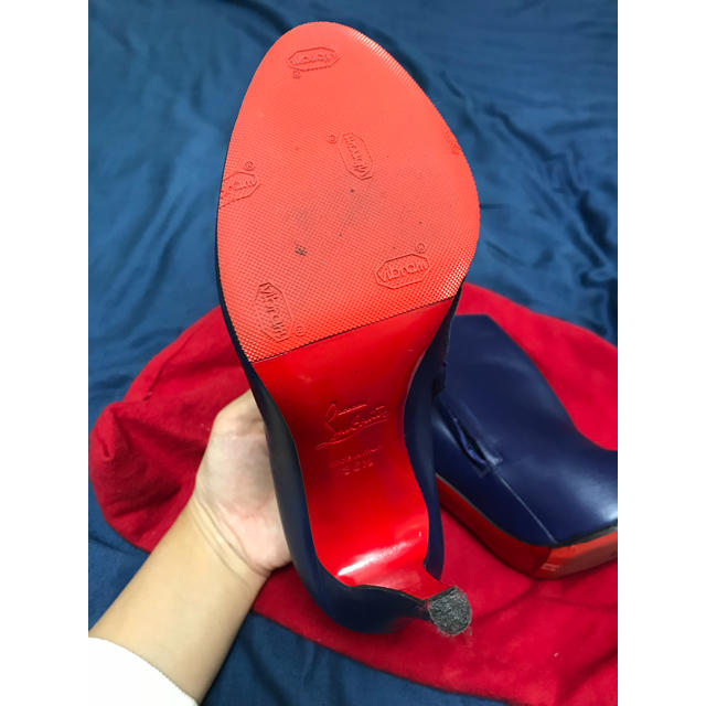 Christian Louboutin(クリスチャンルブタン)の本日売り切りルブタン❤️ブーティー レディースの靴/シューズ(ブーツ)の商品写真