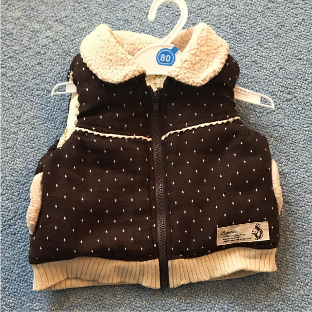 Biquette(ビケット)のベスト アウター 女の子90 キムラタン キッズ/ベビー/マタニティのキッズ服女の子用(90cm~)(ジャケット/上着)の商品写真