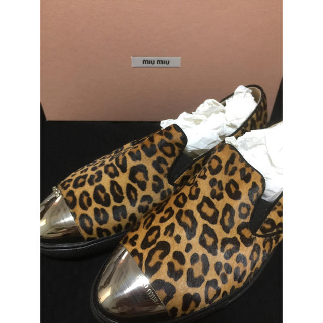 最終値下げ♡miu miu♡スリッポン♡新品♡未使用♡フラット♡ミュウ