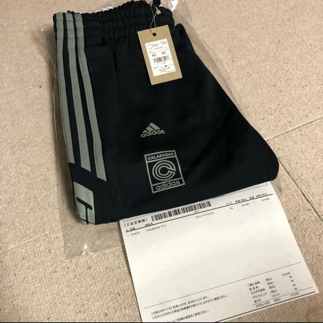 adidas(アディダス)の【新品未使用】XS adidas CALABASAS TRACK PANTS メンズのパンツ(その他)の商品写真