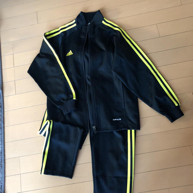 adidas☆ジャージ上下セット140