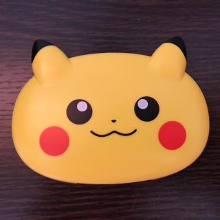 ポケモン(ポケモン)の★ピカチュウ ウェットティッシュ ふた★(日用品/生活雑貨)