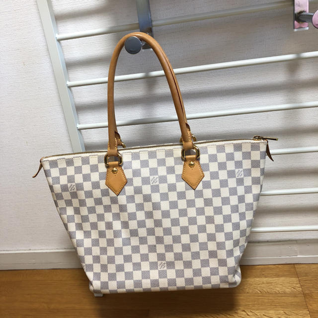 LOUIS VUITTON(ルイヴィトン)のサレヤ アズール  レディースのバッグ(トートバッグ)の商品写真