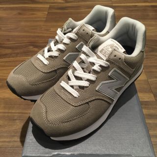 ニューバランス(New Balance)のニューバランス  ML574  グレー(スニーカー)