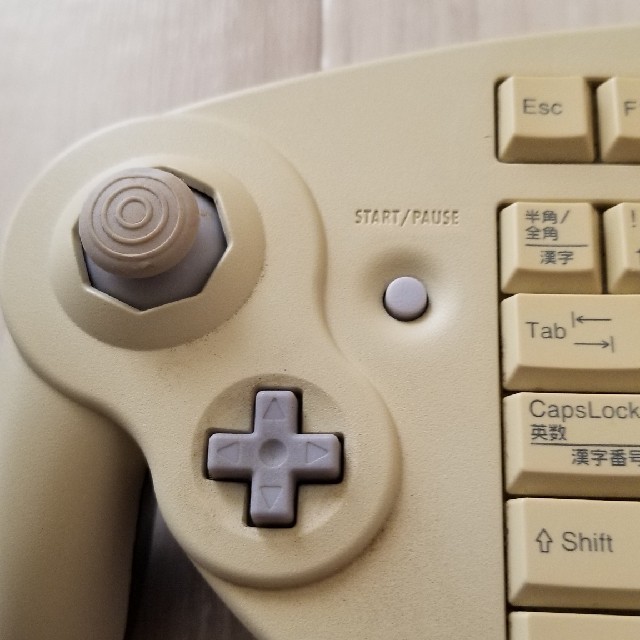 ニンテンドーゲームキューブ(ニンテンドーゲームキューブ)のGC キーボードコントローラー　キボコン エンタメ/ホビーのゲームソフト/ゲーム機本体(その他)の商品写真