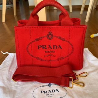 PRADA カナパ　レッド