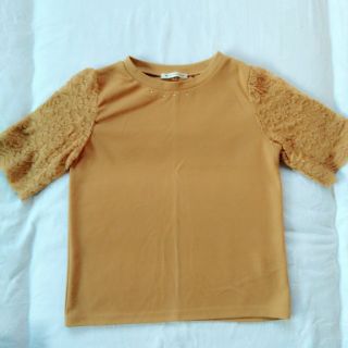 マジェスティックレゴン(MAJESTIC LEGON)の【さゆさゆ様専用】マジェスティックレゴン　イエロー　レースニットトップス(ニット/セーター)