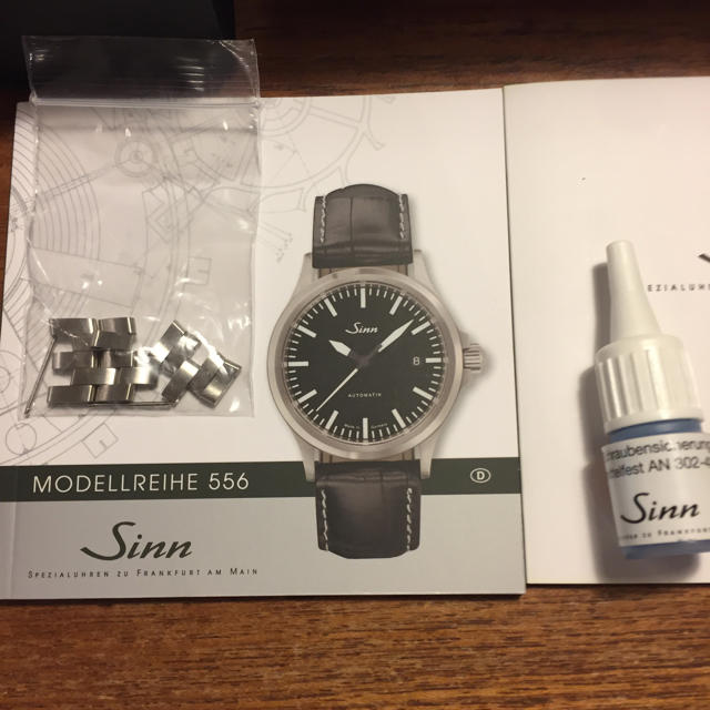 SINN(シン)のSINN556 超美品 中古 ステンレス5列ブレス 自動巻 裏スケルトン メンズの時計(腕時計(アナログ))の商品写真