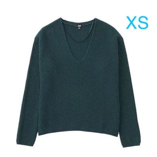 ユニクロ(UNIQLO)のXS ユニクロ  カシミヤ　Vネック　セーター グリーン(ニット/セーター)