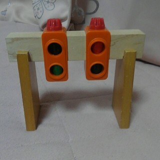 木製　トーマス　信号　レア(電車のおもちゃ/車)
