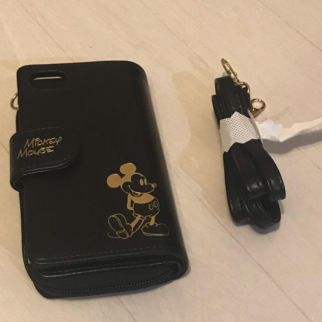 Disney(ディズニー)のきなさん専用◆新品 ミッキー スマホケース 財布 ミラー付 スマホ/家電/カメラのスマホアクセサリー(iPhoneケース)の商品写真