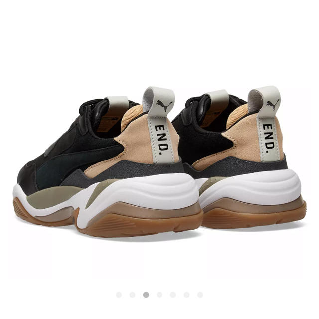 PUMA(プーマ)のPuma thunder shadow rise uk9 メンズの靴/シューズ(スニーカー)の商品写真