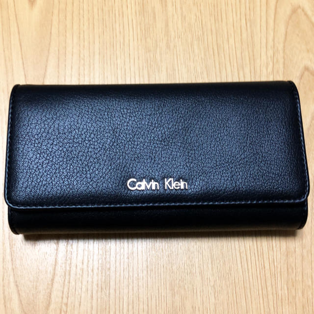 Calvin Klein(カルバンクライン)のカルバンクライン 長財布  レディースのファッション小物(財布)の商品写真