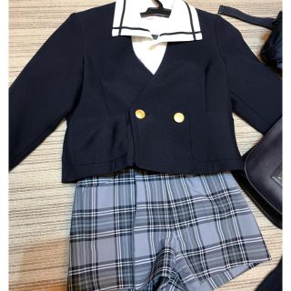 YUKI TORII INTERNATIONAL - 博多学園 幼稚園 制服セットの通販 by ...