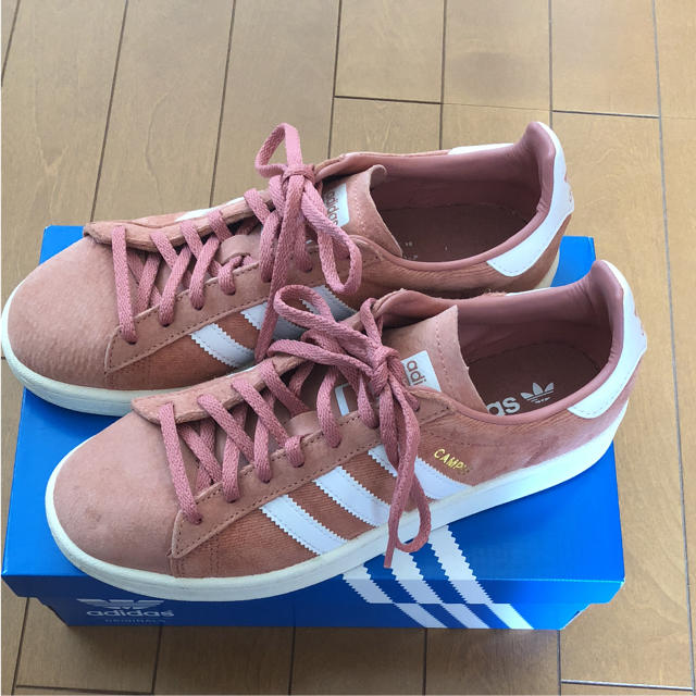 adidas(アディダス)のadidas campus レディースの靴/シューズ(スニーカー)の商品写真